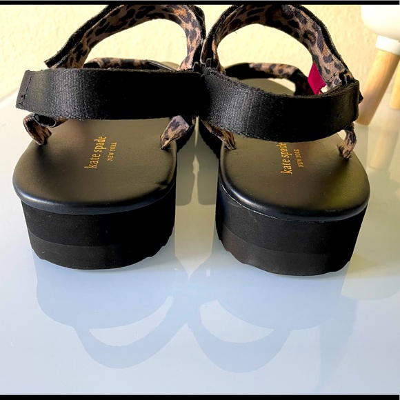 KATE SPADE “Dotty” Sandal In Taupe/ Black - Picture 8 of 11